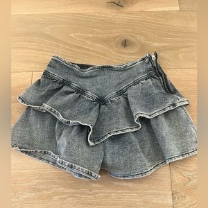 Katie J kids denim skirt. Size medium.